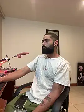 BlondeScarlettx – webcam model profile photo Image 3