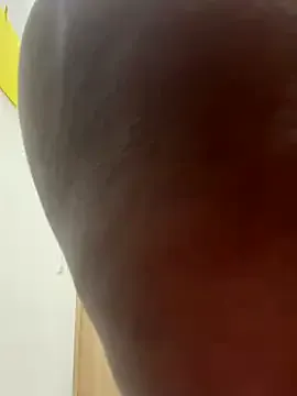 SusyBlair – webcam model profile photo Image 2