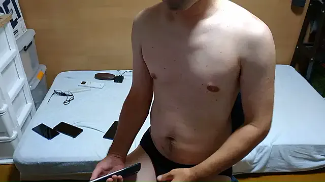 LoraDevine – webcam model profile photo Image 9