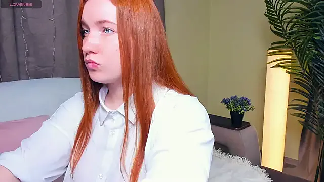 EditaMilf – webcam model profile photo Image 5