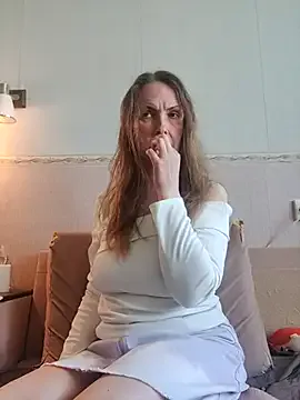 Evelina_cute Image 7