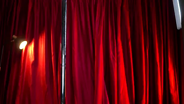 Xollan – webcam model profile photo Image 10