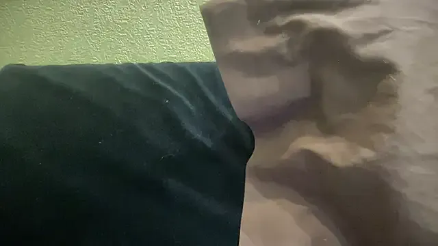 LizzieGreyX – webcam model profile photo Image 4