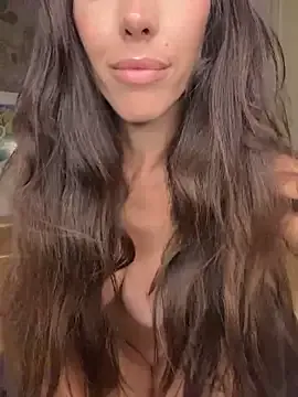 Nataly_Blonde – webcam model profile photo Image 4