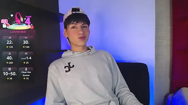 blondeangel_4u2 – webcam model profile photo Image 14