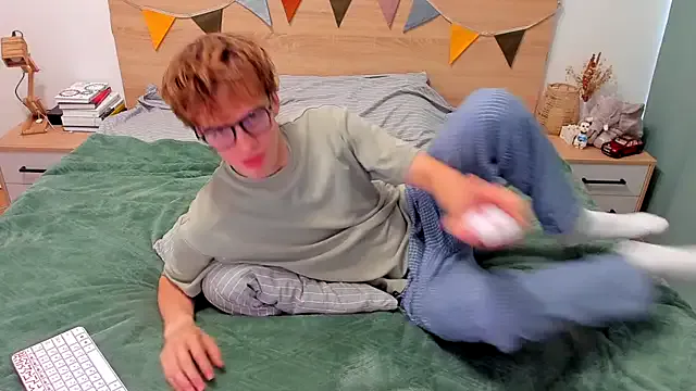 ippei0001 – webcam model profile photo Image 11