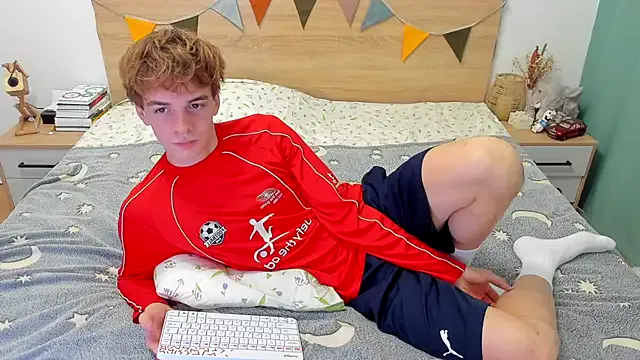 ippei0001 – webcam model profile photo Image 12