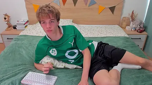 ippei0001 – webcam model profile photo Image 18