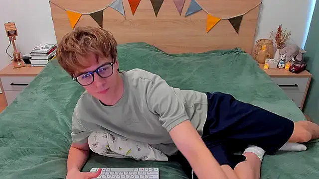 ippei0001 – webcam model profile photo Image 19