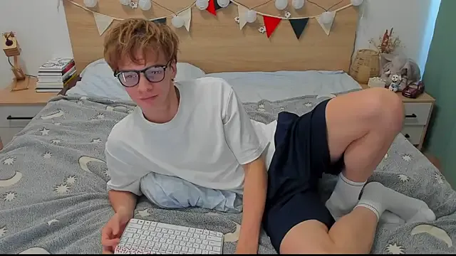 ippei0001 – webcam model profile photo Image 8