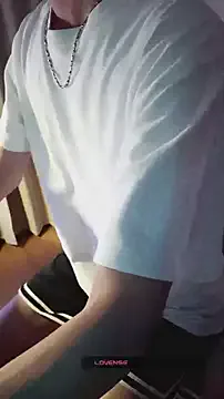 SusyBlair – webcam model profile photo Image 11