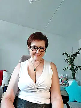 LiaMetz – webcam model profile photo Image 10