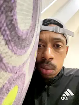 British_EmJess – webcam model profile photo Image 8