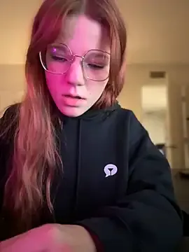 SusyBlair – webcam model profile photo Image 17