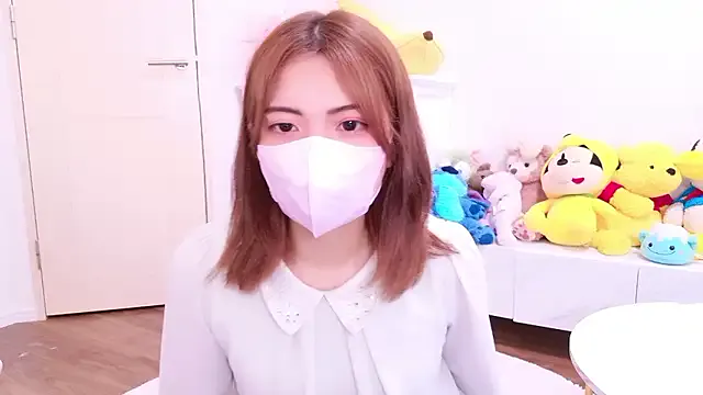 Blondebeauty19 – webcam model profile photo Image 5