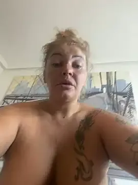 MarilynRainbow – webcam model profile photo Image 10