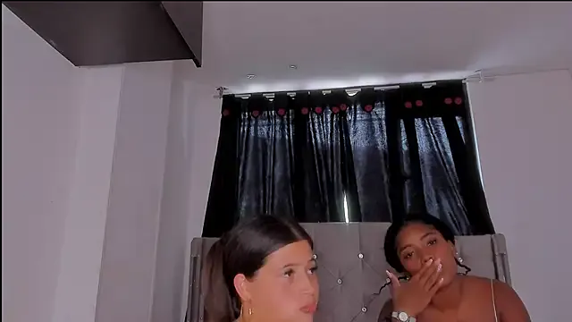 game_with_lesbians_ Image 8