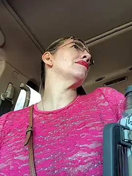 British_EmJess – webcam model profile photo Image 6