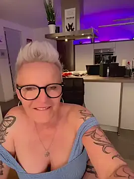 German_Milf Image 8