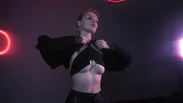 Lulu-Erotica – webcam model profile photo Image 12