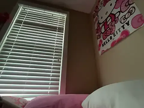 SusyBlair – webcam model profile photo Image 8