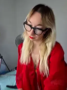 MissScarlett_xx – webcam model profile photo Image 4
