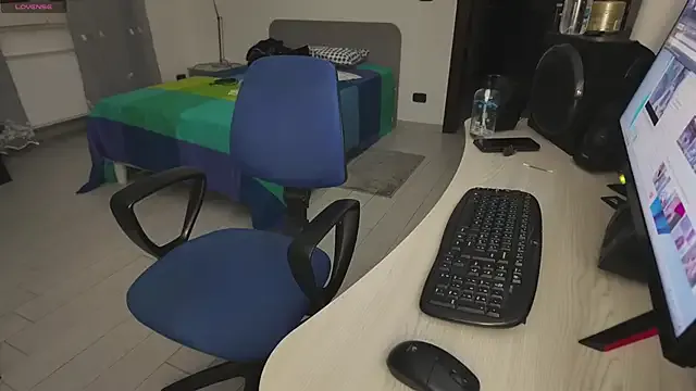 Sonya-reallsugar – webcam model profile photo Image 4