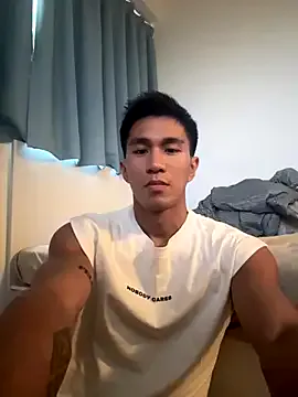 Gold-Couple2 – webcam model profile photo Image 4