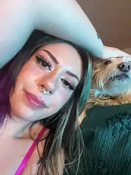 MissScarlett_xx – webcam model profile photo Image 6