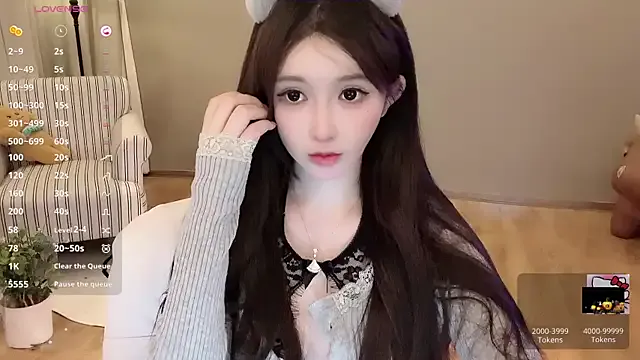 blondeangel_4u2 – webcam model profile photo Image 6