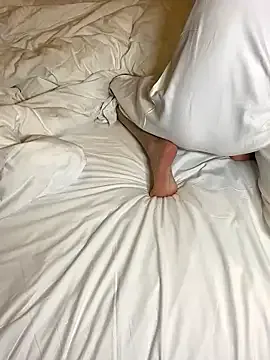 LizzieGreyX – webcam model profile photo Image 8