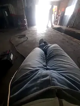 British_EmJess – webcam model profile photo Image 5