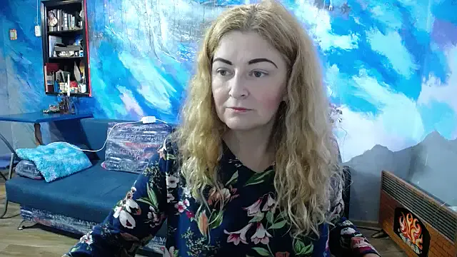 Nicolle-Bryan12 – webcam model profile photo Image 19