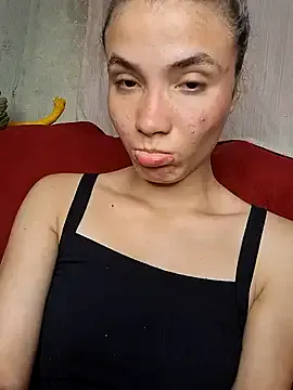 Pizdana – webcam model profile photo Image 10
