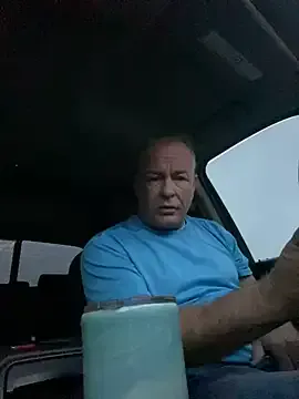 GlamGran – webcam model profile photo Image 4