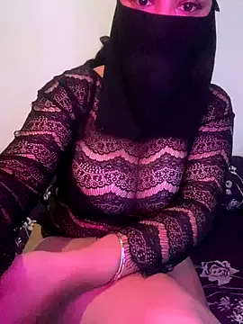 SusyBlair – webcam model profile photo Image 17