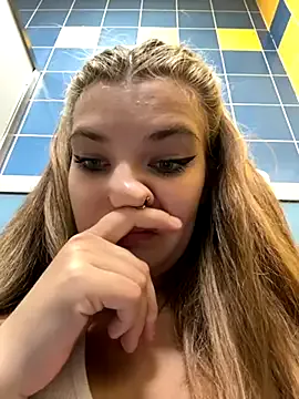 Strongqueen – webcam model profile photo Image 13