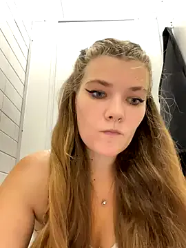 Strongqueen – webcam model profile photo Image 14