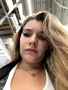 Strongqueen – webcam model profile photo Image 15