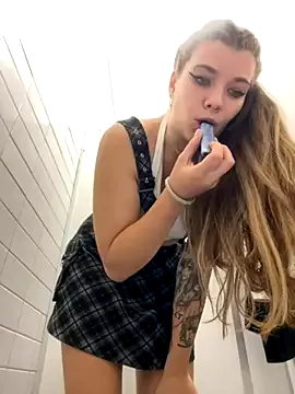 Strongqueen – webcam model profile photo Image 17