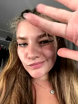 Strongqueen – webcam model profile photo Image 2