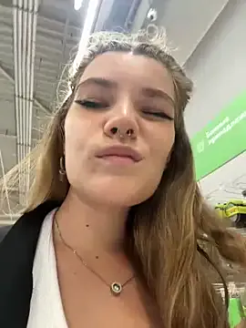 Strongqueen – webcam model profile photo Image 5