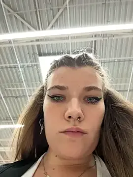 Strongqueen – webcam model profile photo Image 8