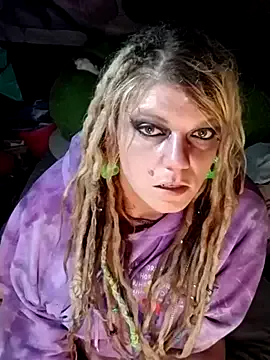 SusyBlair – webcam model profile photo Image 15