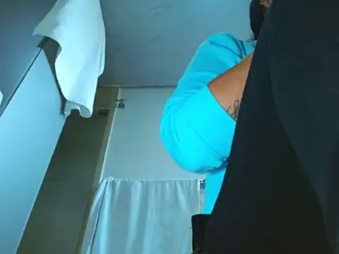 Girlaa – webcam model profile photo Image 3