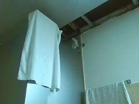 Girlaa – webcam model profile photo Image 7