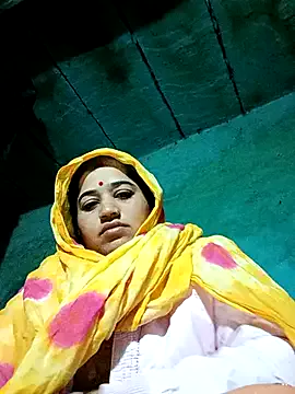 BabeBeth40 – webcam model profile photo Image 12