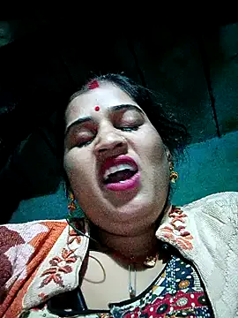 BabeBeth40 – webcam model profile photo Image 6