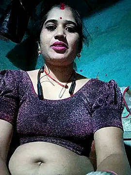 BabeBeth40 – webcam model profile photo Image 7