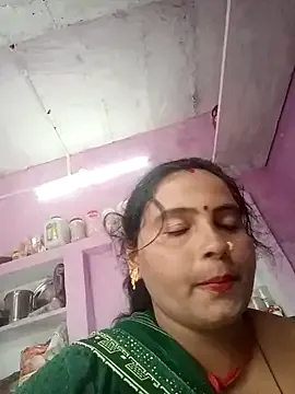 BlondeScarlettx – webcam model profile photo Image 11